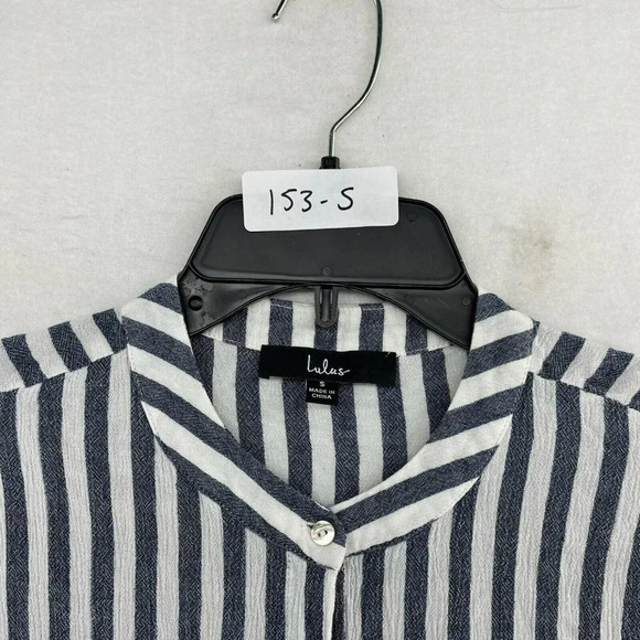 Lulus Blouse Women's S Blue White Stripes Button Up Collared Knot Hem Cropped - Picture 10 of 10